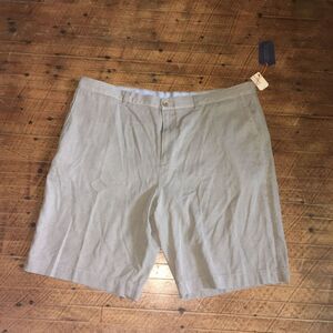 Tommy Bahama tan flat front size 42 shorts NWT